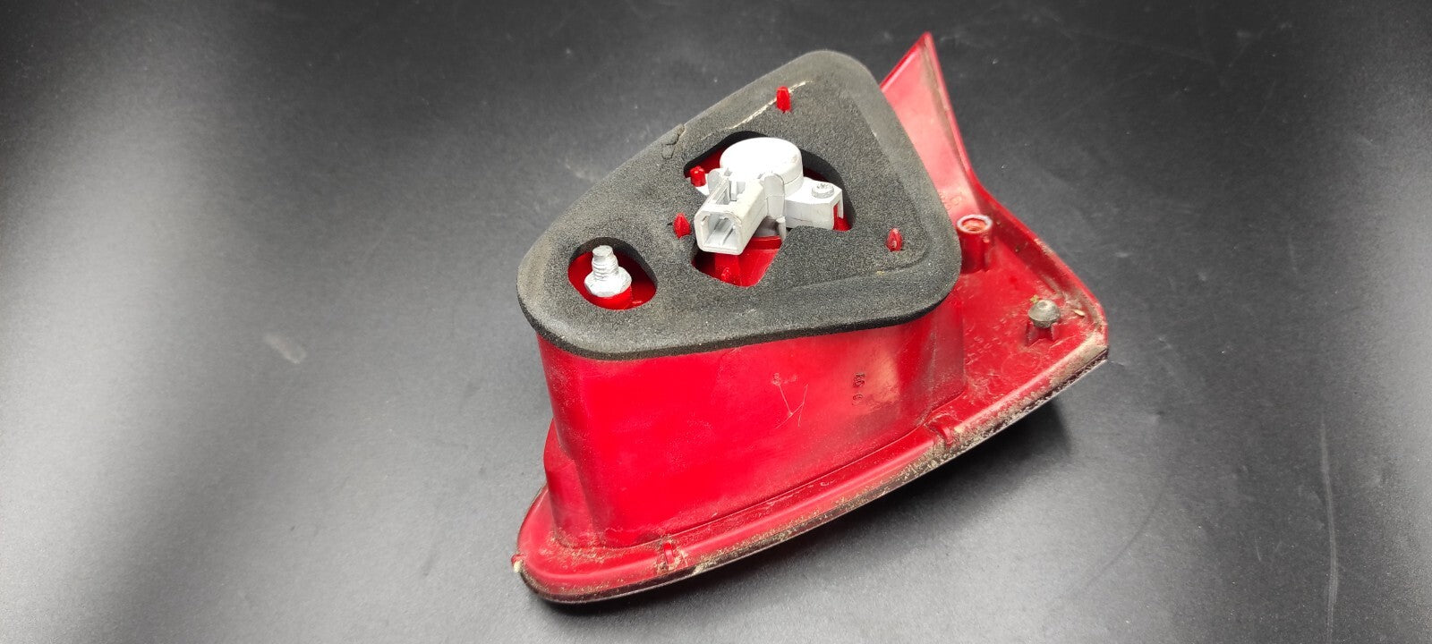 Alfa Romeo 147 1.9JTD 16V 2003 LHD Rear Left Taillight Lamp 46747825 46556346