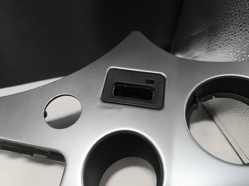 Alfa Romeo 159 2.4JTDm 2007 LHD dashboard center trim 