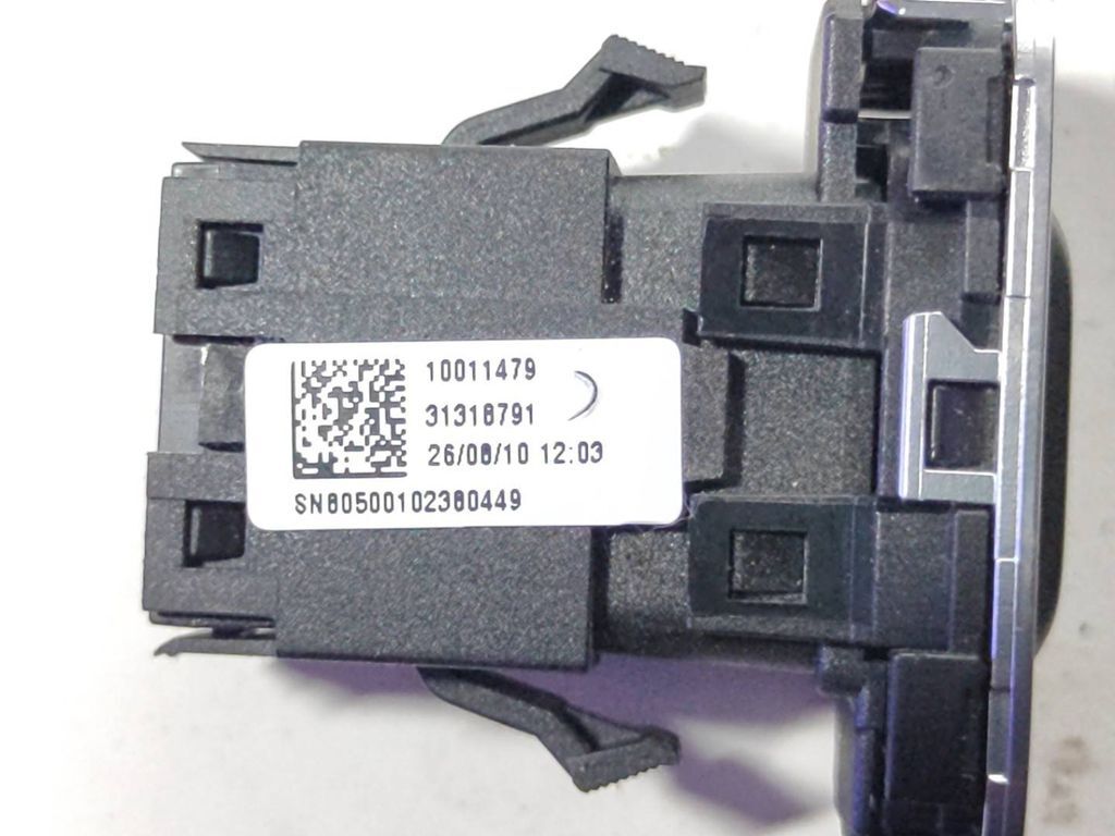 Volvo S60 2012 Diesel Engine start stop button switch 31318791 