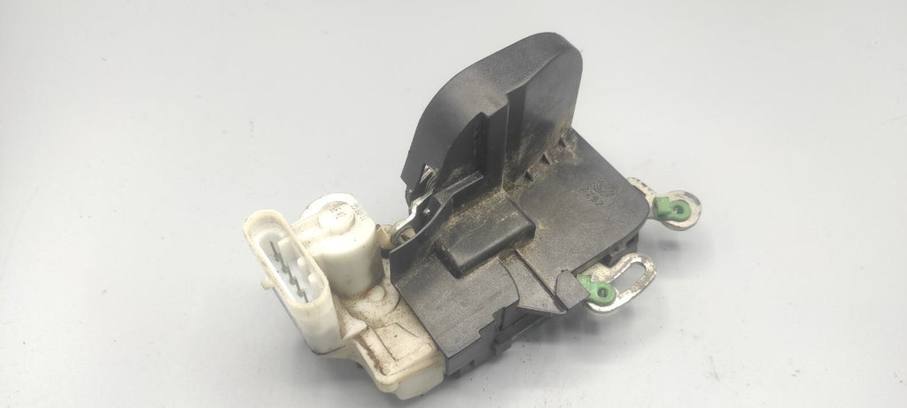 Alfa Romeo GT 1.9JTD 110kW Diesel 2005 LHD Front Left Door Lock B792