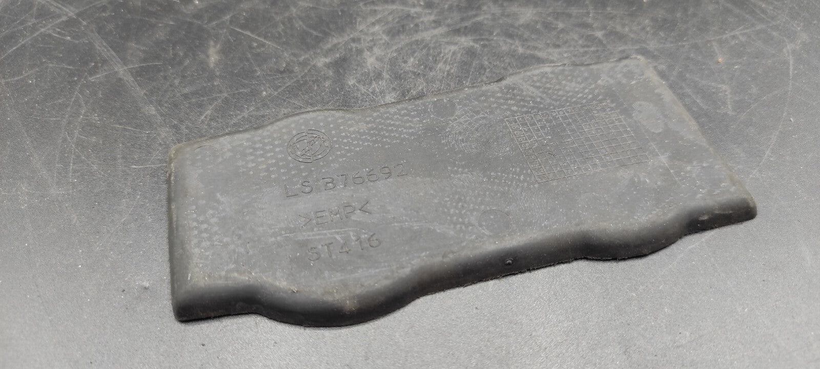 Alfa Romeo 159 2009 Front Center Console Rubber Mat Insert LS376692