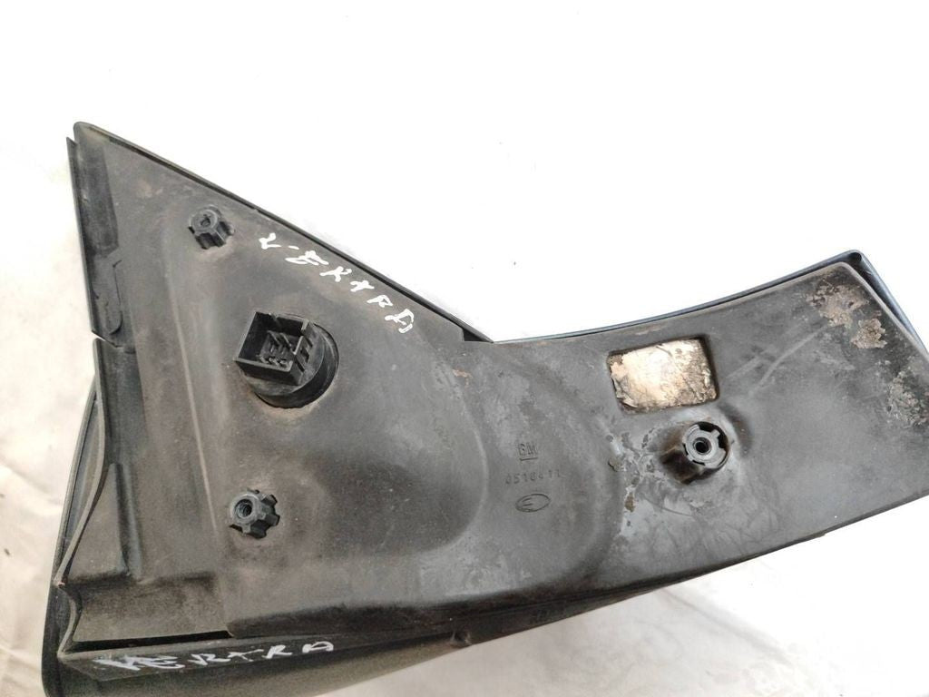 Opel Vectra B 2001 Left electric wing mirror 0510411 