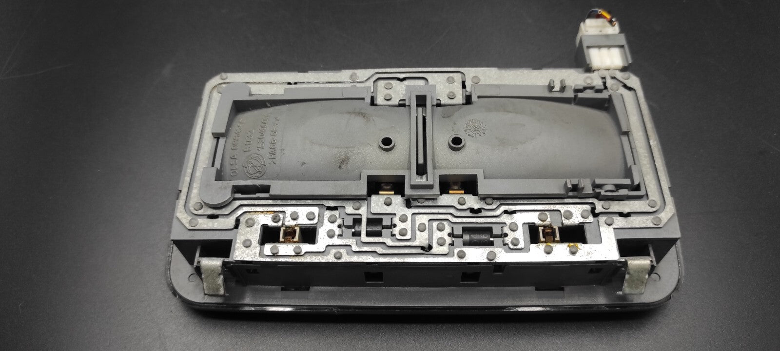 Alfa Romeo 156 1.9JTD Diesel 2002 Interior Front Roof Lighting Dome 1520400000