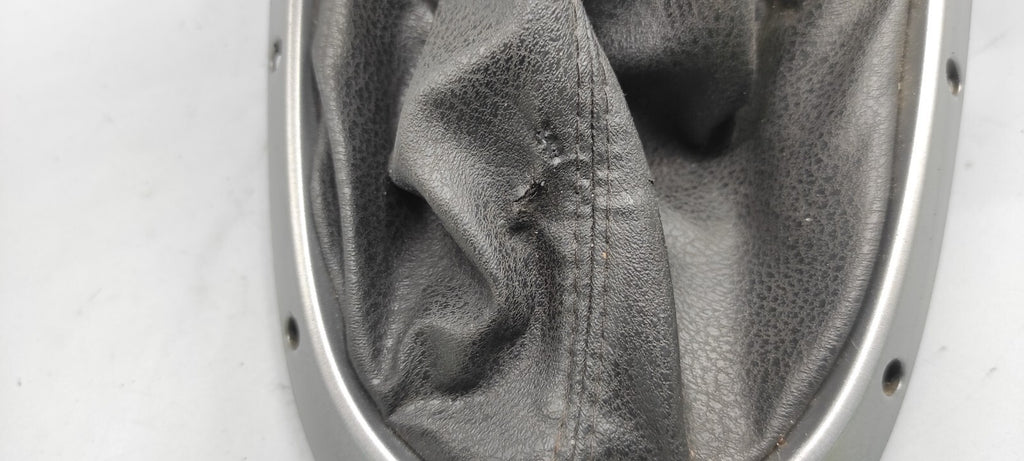 Alfa Romeo GT 1.9JTD 2007 Gear Selector Shifter Surround Trim Leather LS375401