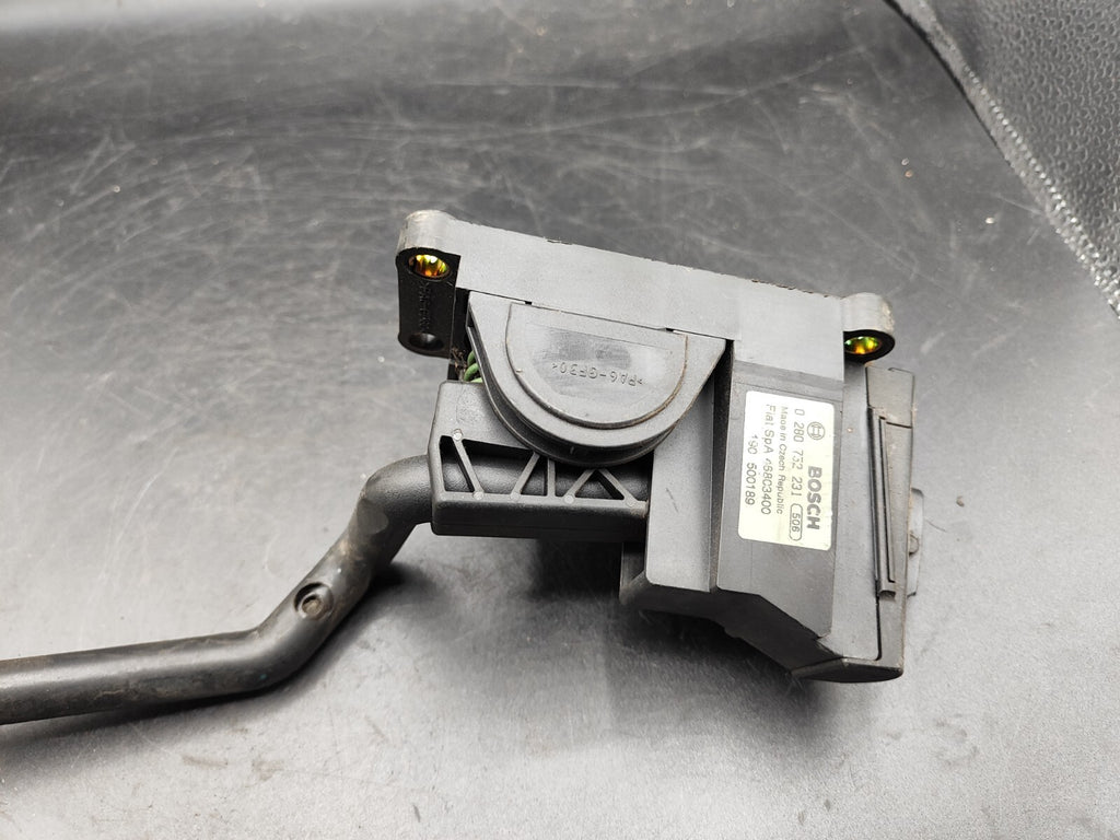 Alfa Romeo 156 1.9JTD Diesel 2001 Accelerator Pedal 46803400 0280752231