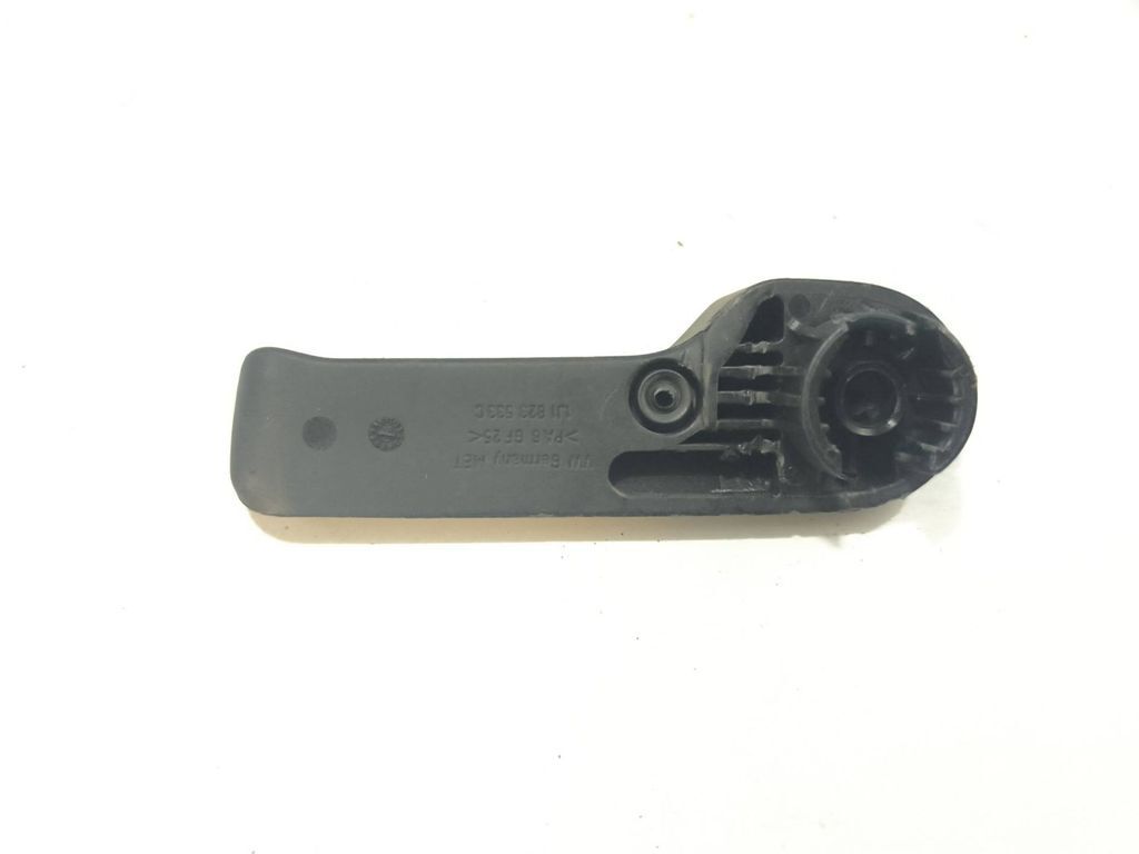Volkswagen PASSAT B6 2008 bonnet hood release handle 1J1823533C 
