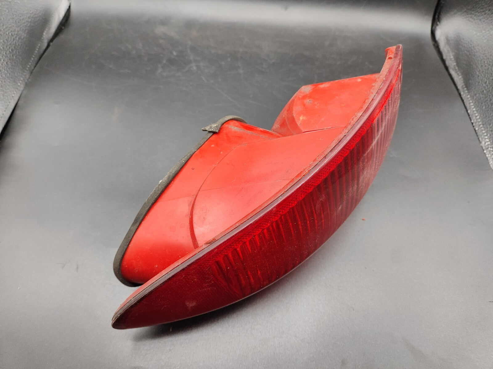 Alfa Romeo 147 1.9JTD 140HP 16V 2001 LHD Rear Right Taillight Lamp 46556347
