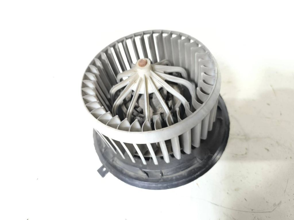 Alfa Romeo 155 1.8TS 1994 LHD Interior Heater blower fan motor 