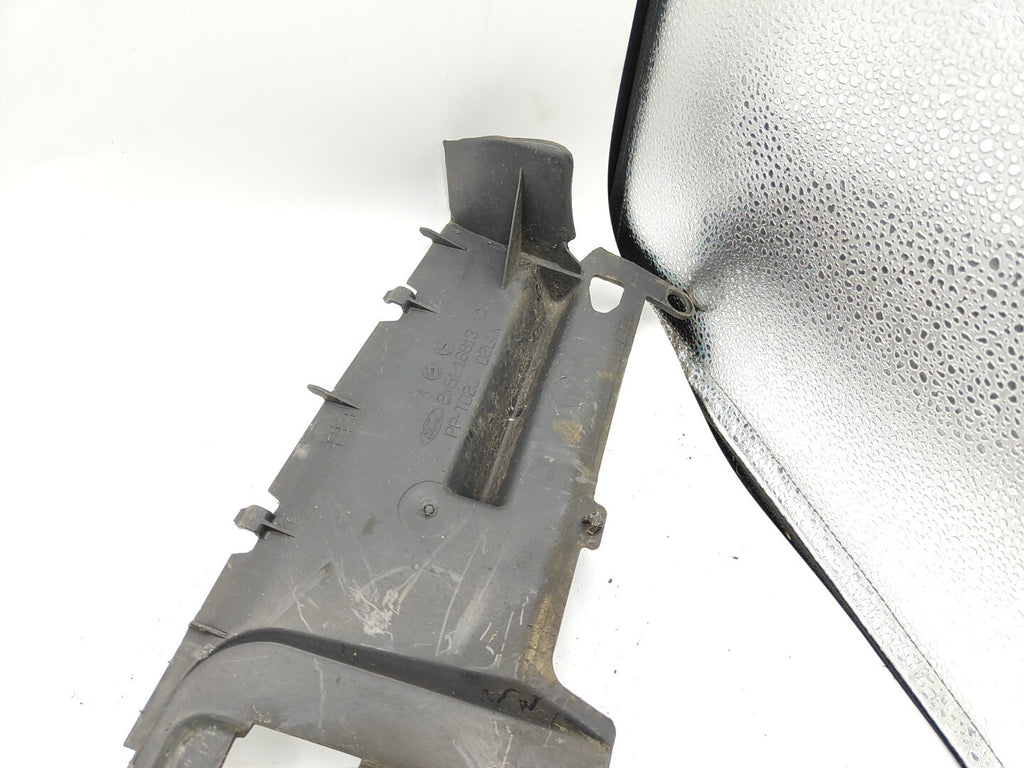 Ford Focus MK1 1.6i 74kW 100PS 2001 Radiator Air Deflector 2M5116613AC