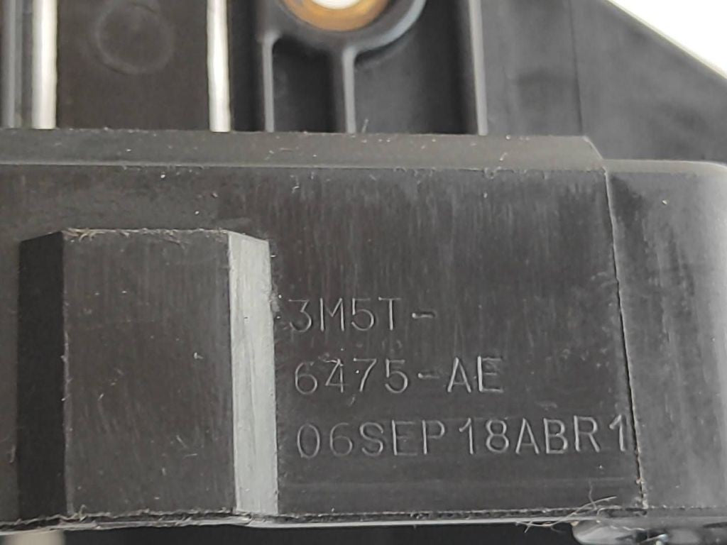 Ford Focus 2008 Wiper turn signal stalk switch 3M5T6475AE 