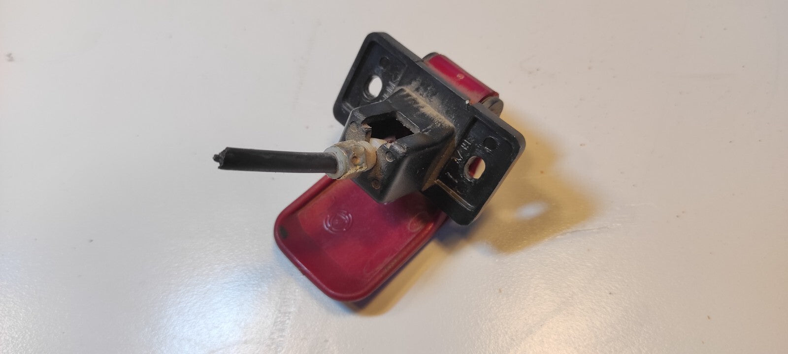 Alfa Romeo GT 1.9JTD 110kW 2004 LHD Front Hood/ Bonnet Release Handle 