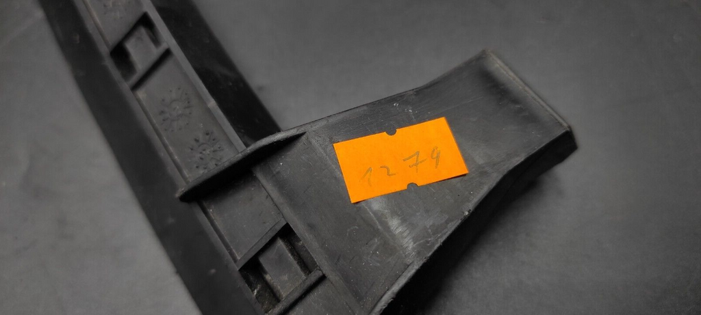 Alfa Romeo 156 2003 Front Left Window Stripe Molding Bracket 606553690