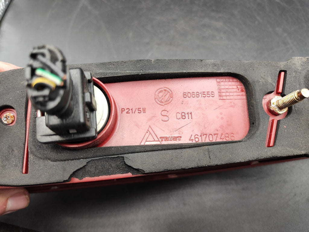 Alfa Romeo GT 2.0JTS 2006 LHD Rear Left Taillight 60681559 461707486