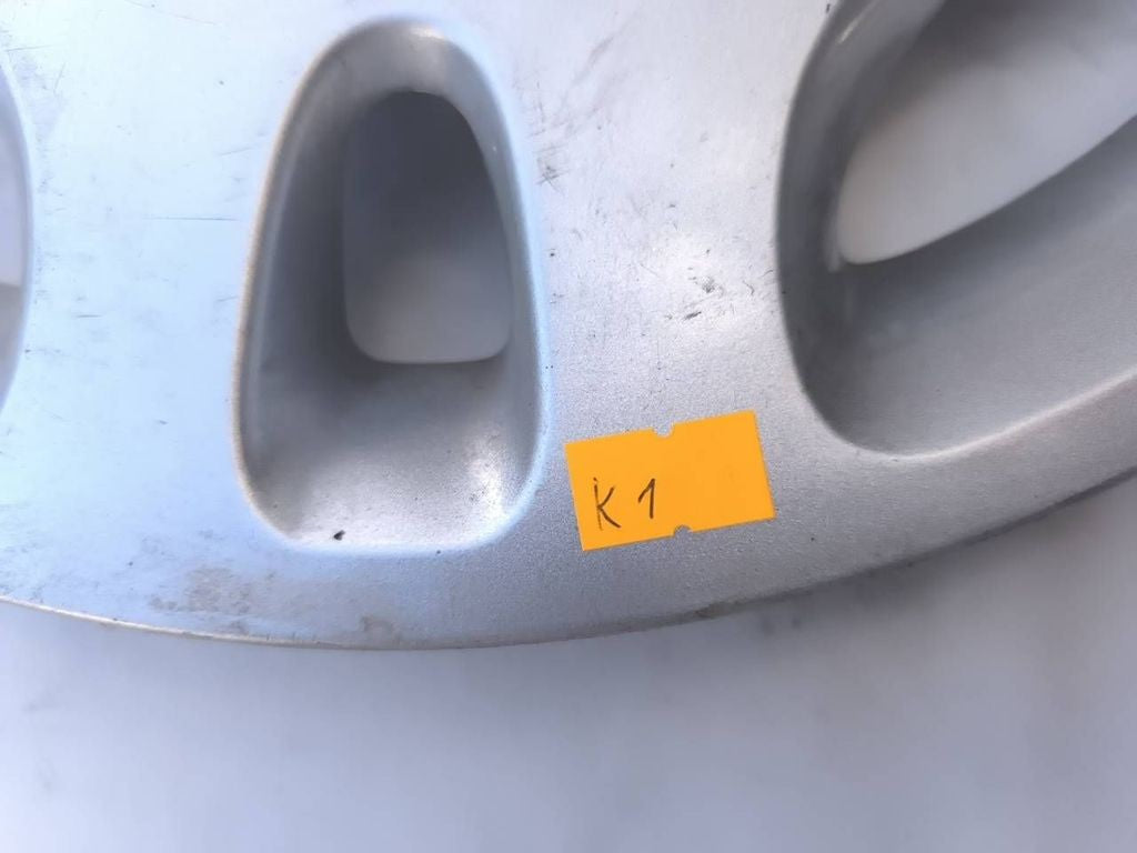 BMW 3 E36 1992 R15 wheel hub cap trim 36131094158 