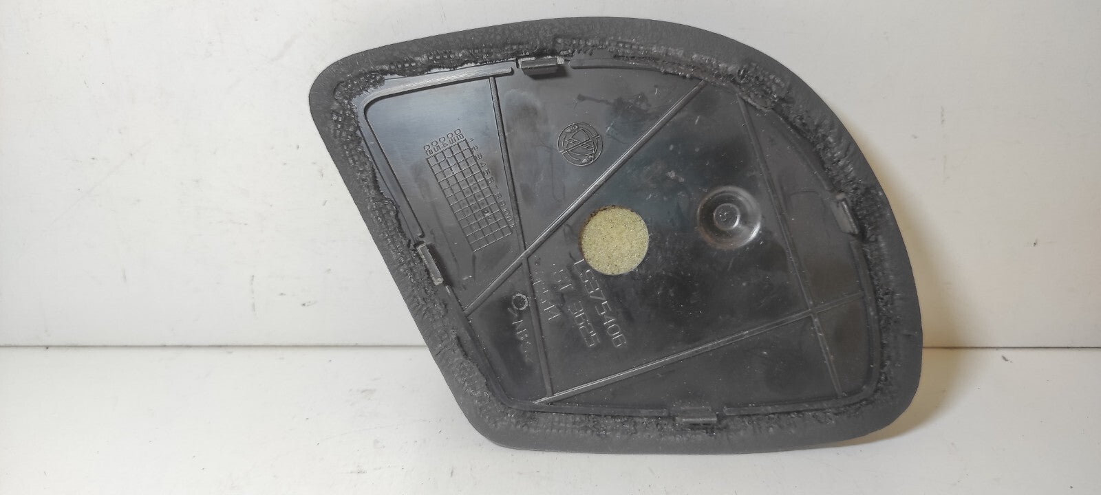 Alfa Romeo GT 1.9JTD 110kW 2005 Front Left Center Console Leather Trim