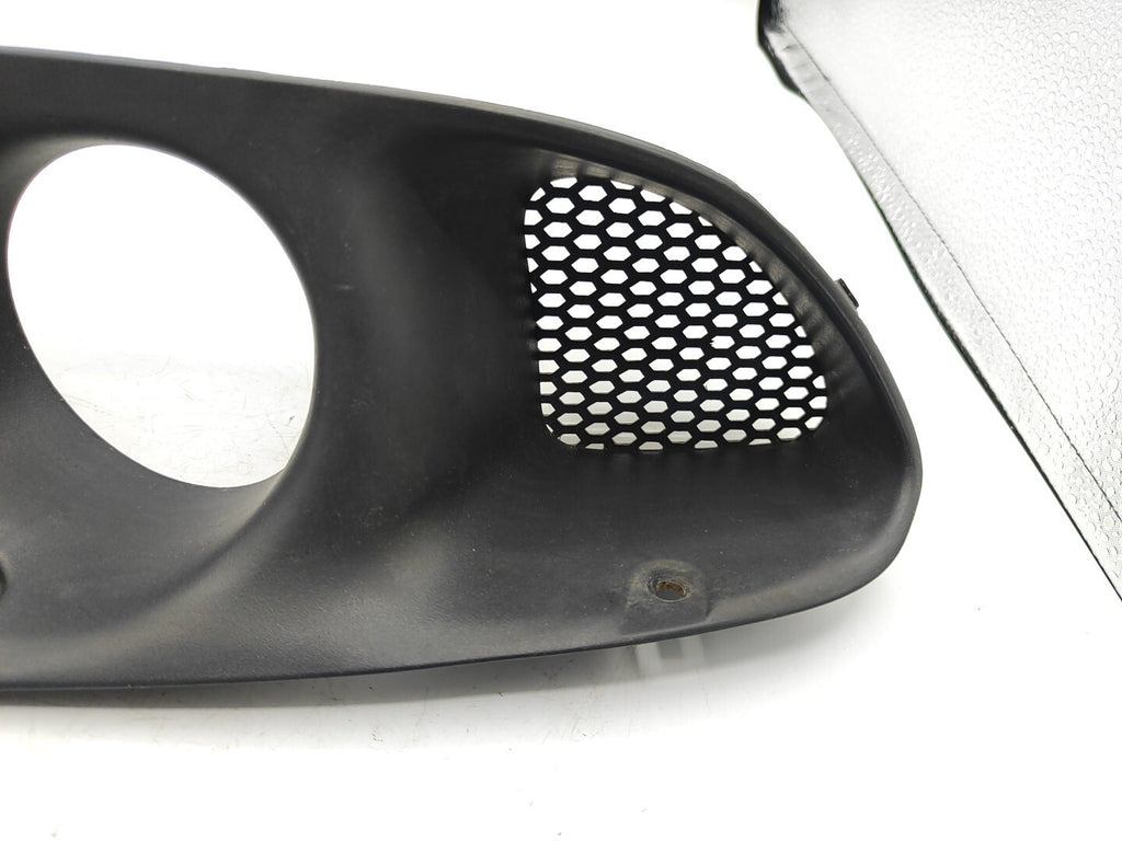 Alfa Romeo 156 SW 2.0TS 2001 Front Right Lower Bumper Grill 60623650