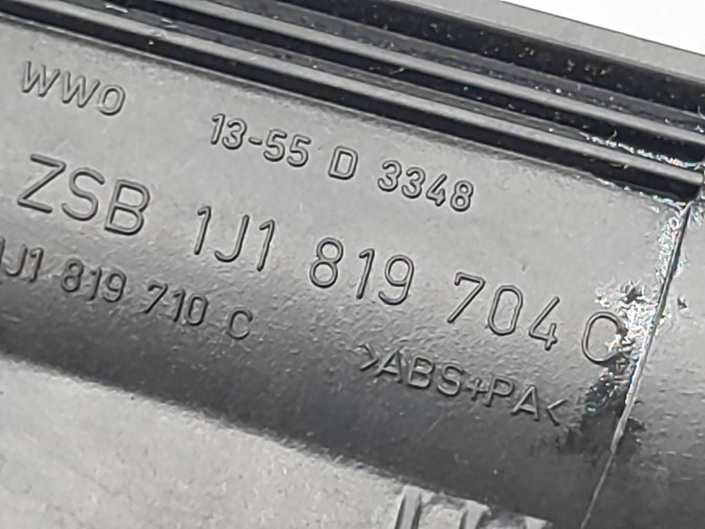 Volkswagen Golf IV 2000 LHD dashboard side air vent grill trim 1J1819704C 