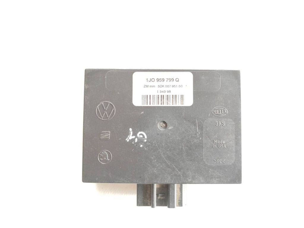 Volkswagen Golf IV 1J1 2001 Comfort convenience body module 1J0959799Q 