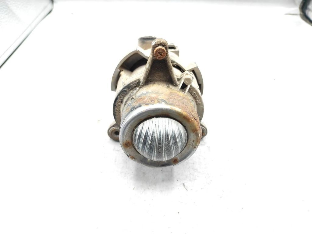 Alfa Romeo 147 Facelift 2007 front bumper fog light 468498433 