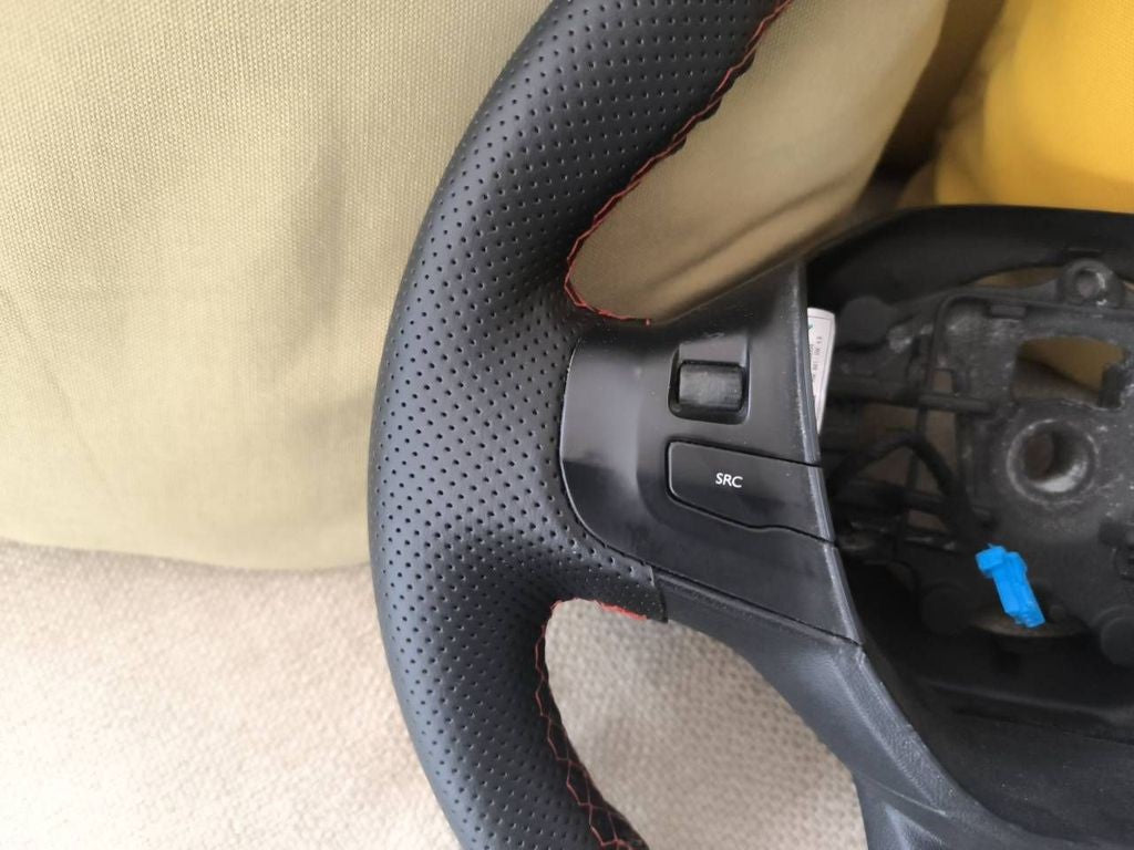 Peugeot 208 2013 Steering wheel 96750123ZD / Red Stitch / Red Marker