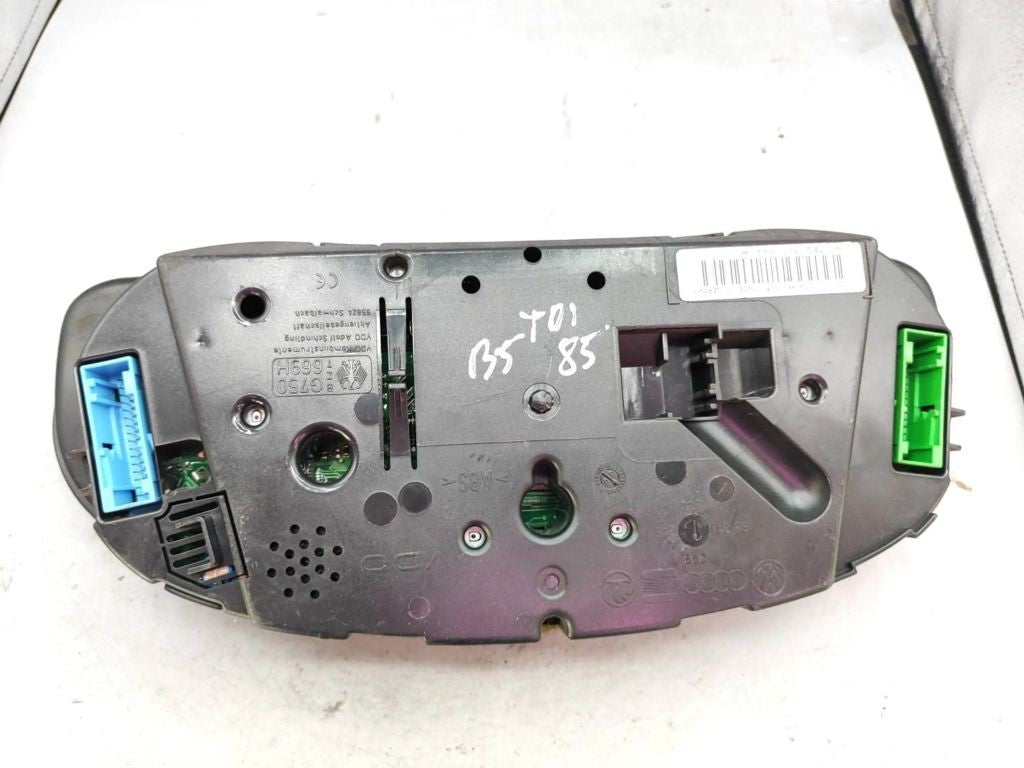 3B0920822A Volkswagen VW PASSAT B5 1998 speedometer instrument cluster 