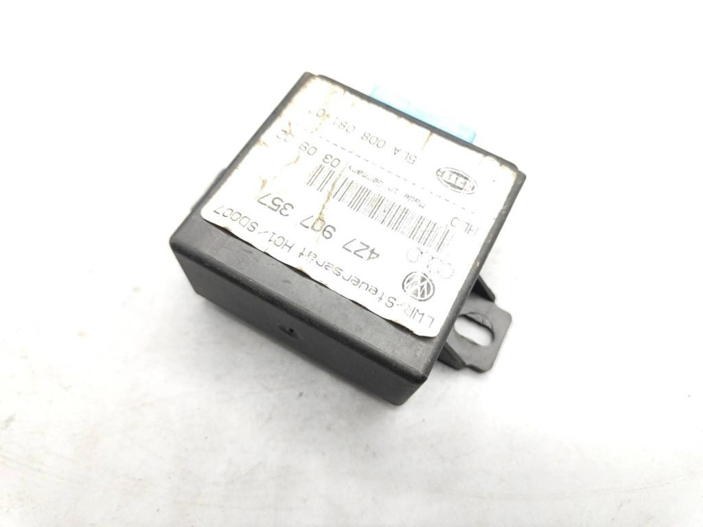 Skoda Superb B5 2005 Light control module unit LCM 4Z7907357 