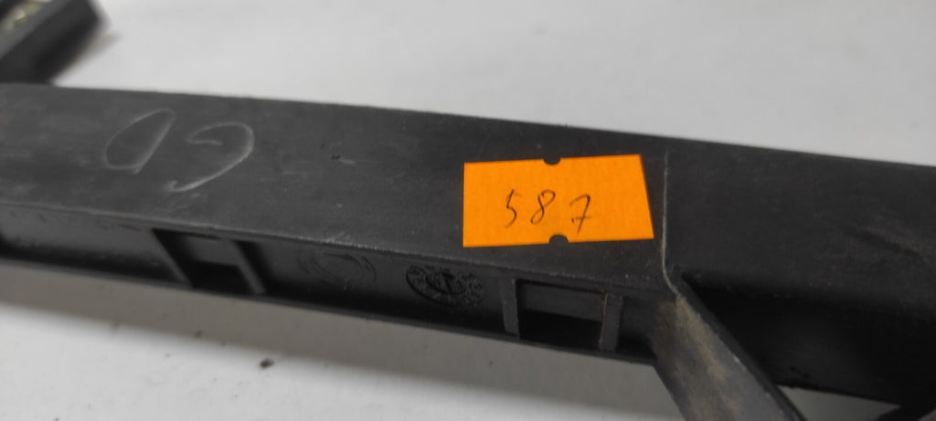 Alfa Romeo 147 1.9JTD 2002 Rear Door Window Guide 46556812