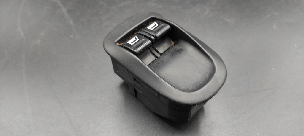 Peugeot 206 2001 LHD Front Left Electric Window Switch
