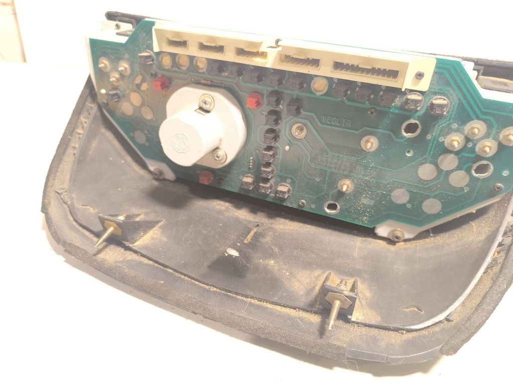  Alfa Romeo 155 1.8i 103kW 1994 LHD Petrol speedometer instrument cluster 