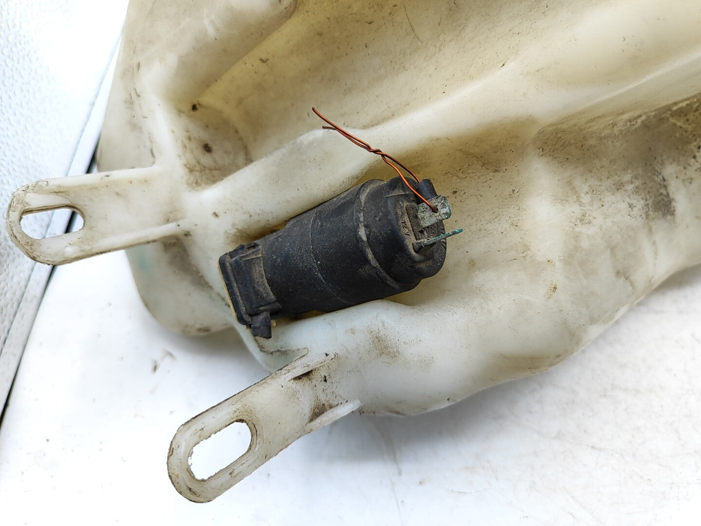 Alfa Romeo 156 SW 2000 Windscreen Washer Fluid Tank Reservoir