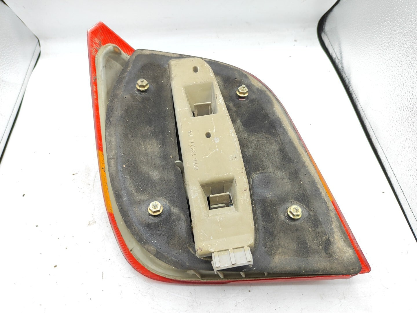 Ford Fiesta 1990 LHD Rear Right Side Taillight Lamp Light 89FG13N004AA 63220R23