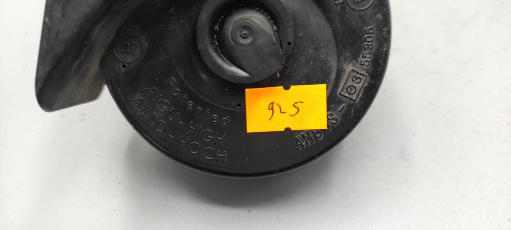 Alfa Romeo GT 1.9JTD 110kW Diesel 2006 Front Horn 0055306