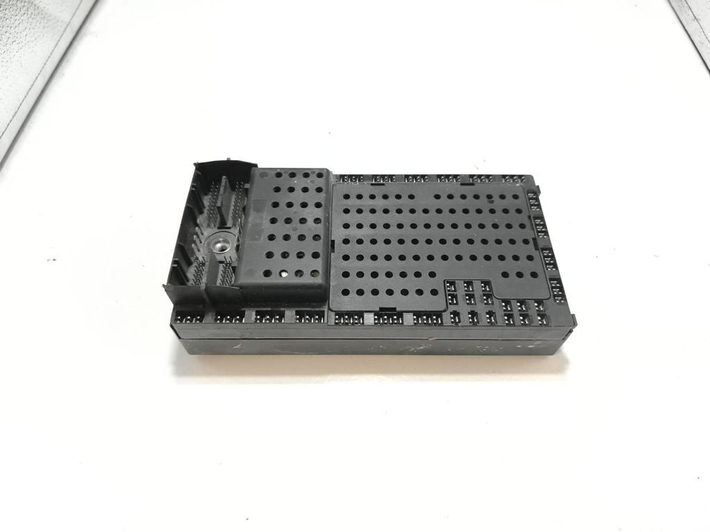 Volvo V70 2004 Fuse box module 30679527 