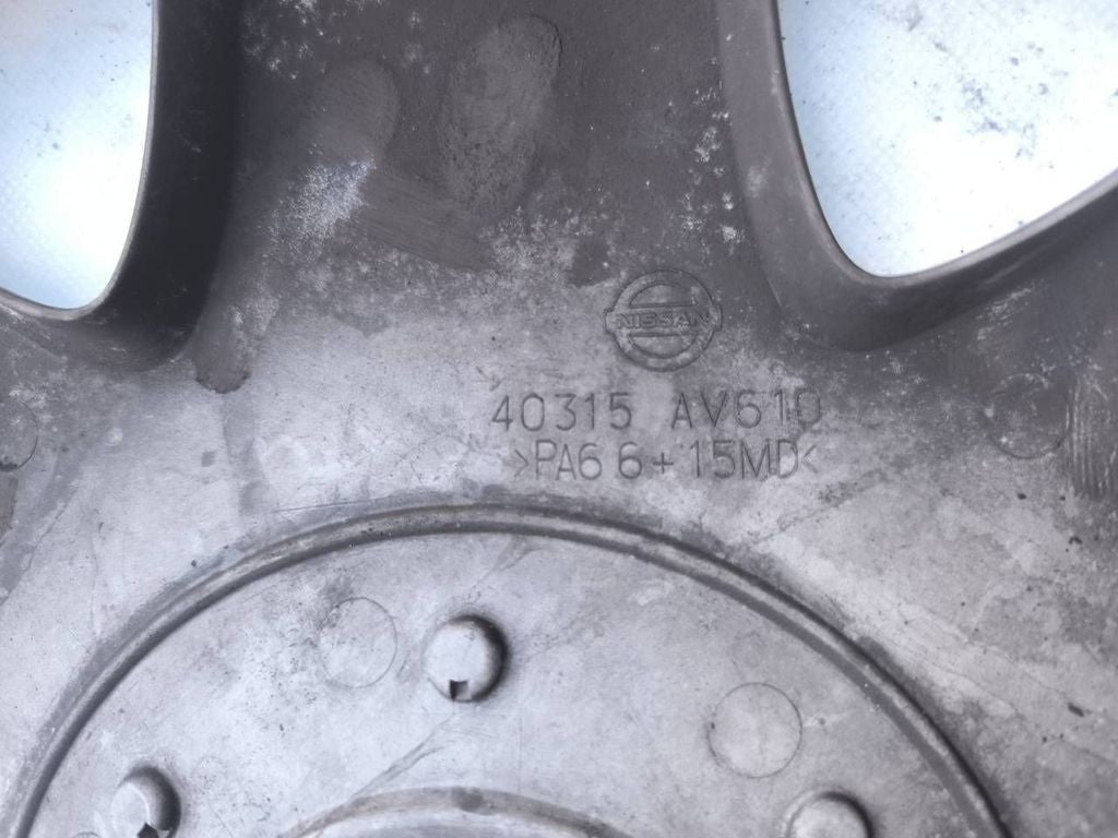Nissan Almera N16 2003 R16 wheel hub cap trim 40315AV610 