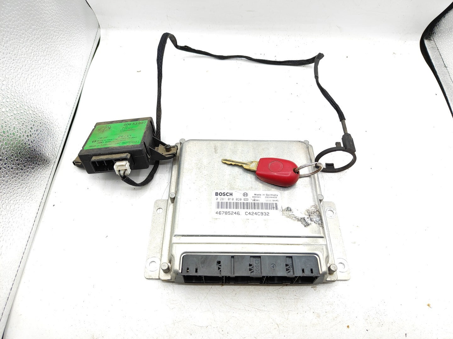 Alfa Romeo 156 1.9JTD SW 2000 Engine ECU Start Kit 46785246 0281010020 60653687