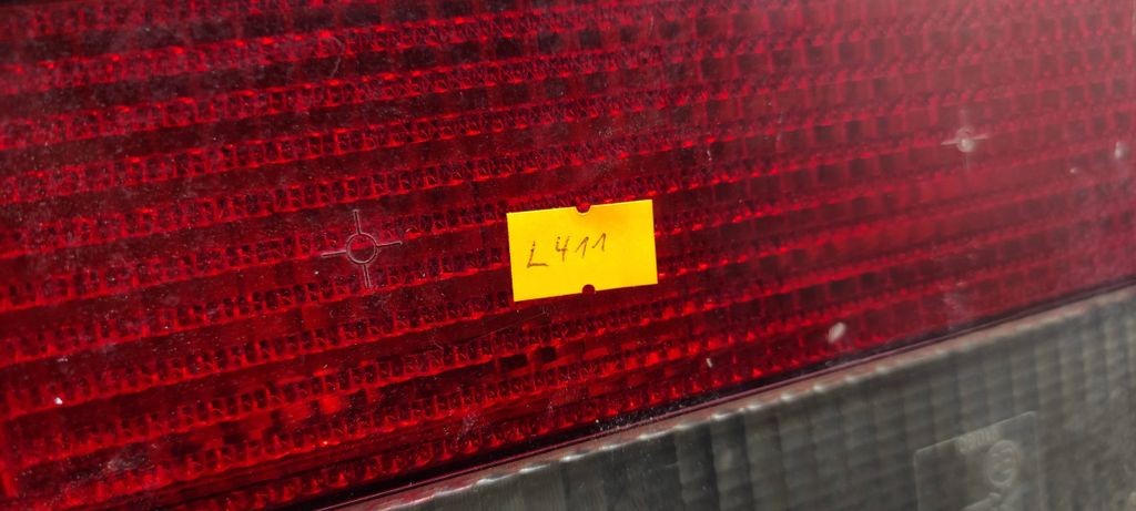 Citroen Xantia 1995 tailgate rear tail light lamp E291030 