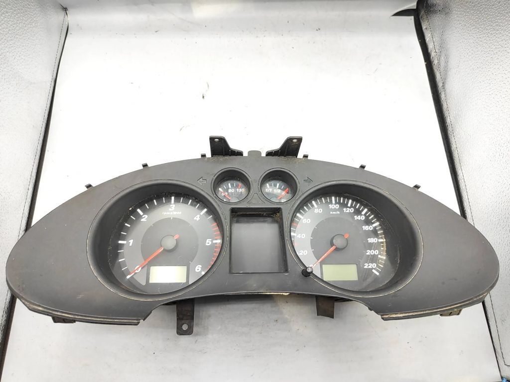Seat Ibiza III (6L) 2005 Diesel speedometer instrument cluster W06L920801A