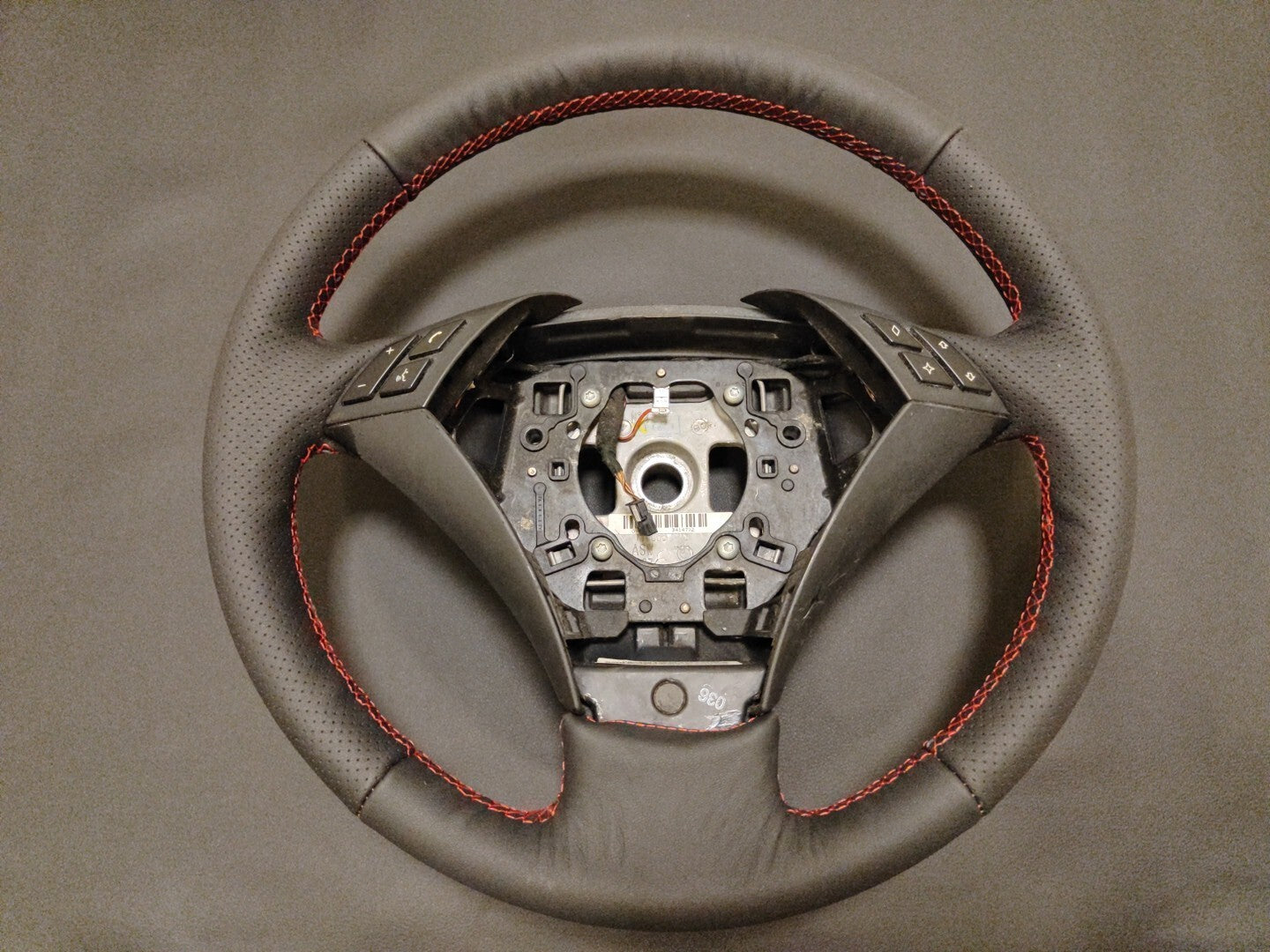 BMW 5 Series 3.0D E60 E61 Steering Wheel Red Stitch New Leather Cover