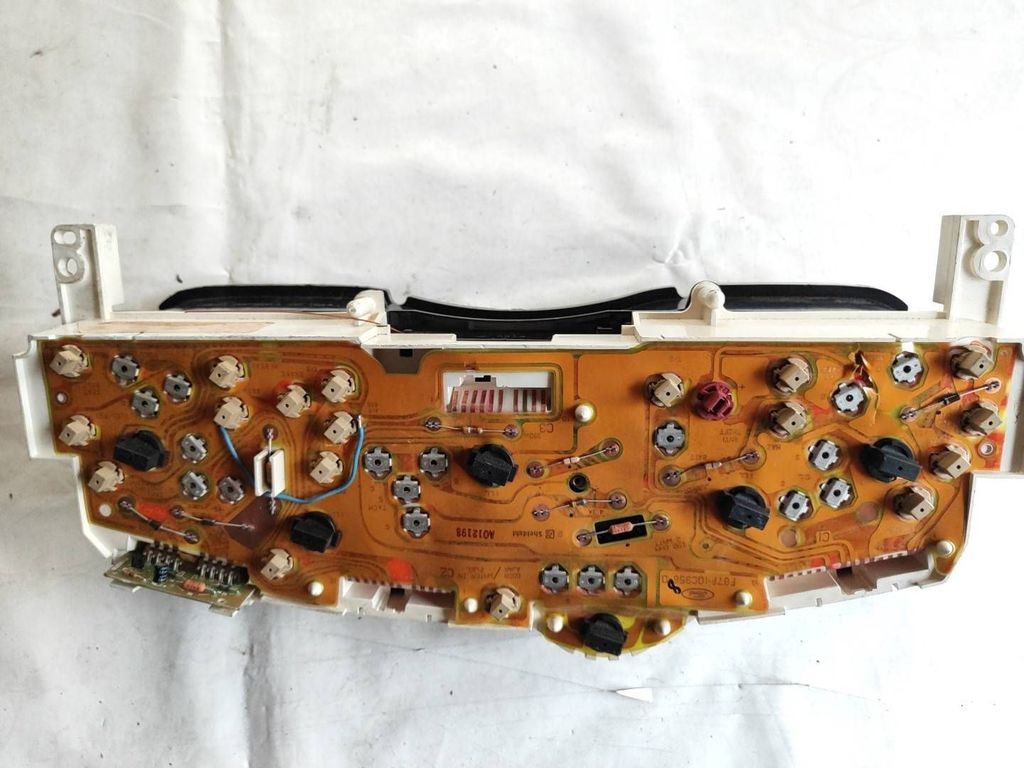 Ford Explorer 4.0 1998 Petrol speedometer instrument cluster 