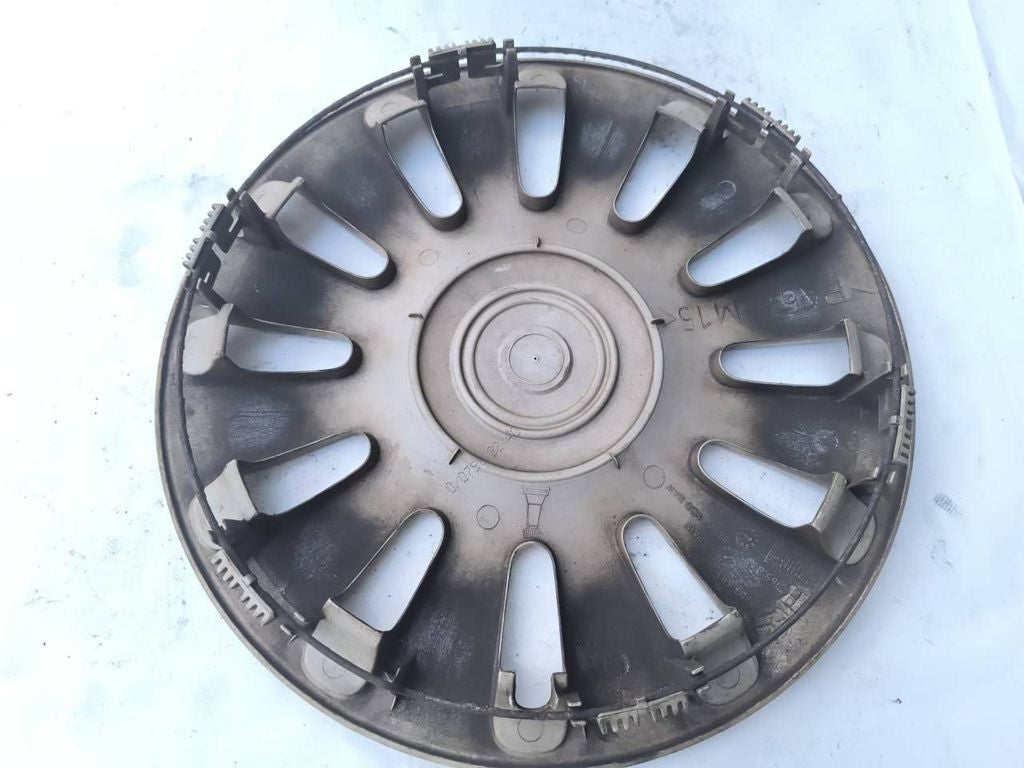 Volkswagen Sharan 2005 R15 wheel hub cap trim 98VW1130BAW 