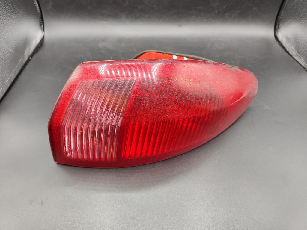 Alfa Romeo 147 1.9JTD 140HP 16V 2004 LHD Rear Right Taillight Lamp 46556347