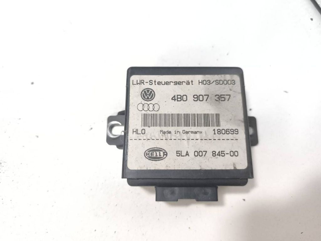 Audi A6 S6 C5 4B 2004 Light control module unit LCM 4B0907357 