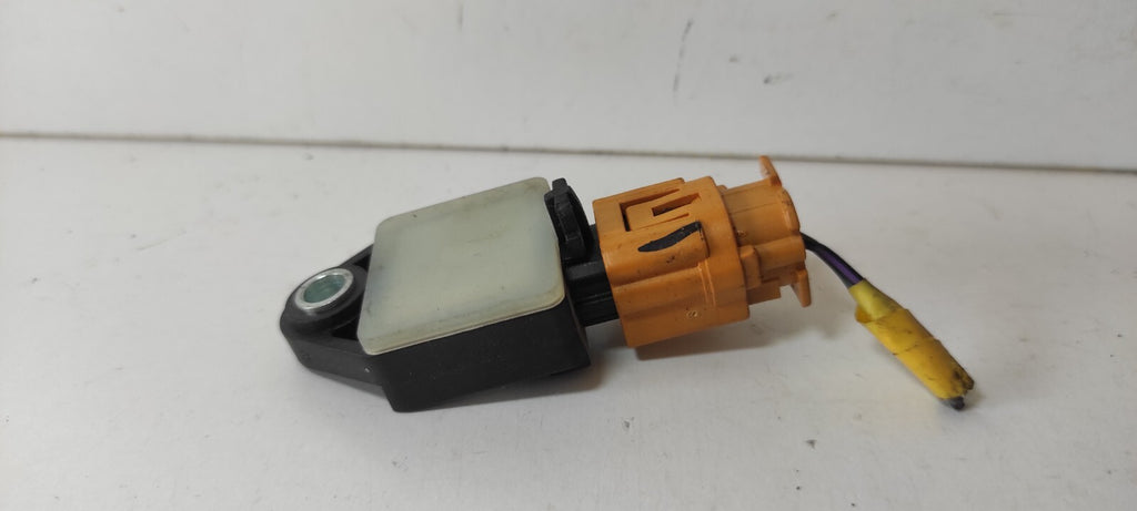 Alfa Romeo 159 1.9JTDm 88kW 2007 Side Impact Sensor 60697805