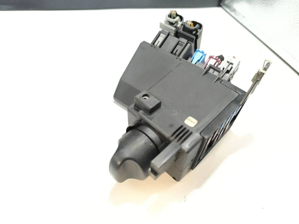 Mercedes-Benz E250 W210 1996 Light switch 2105450104 