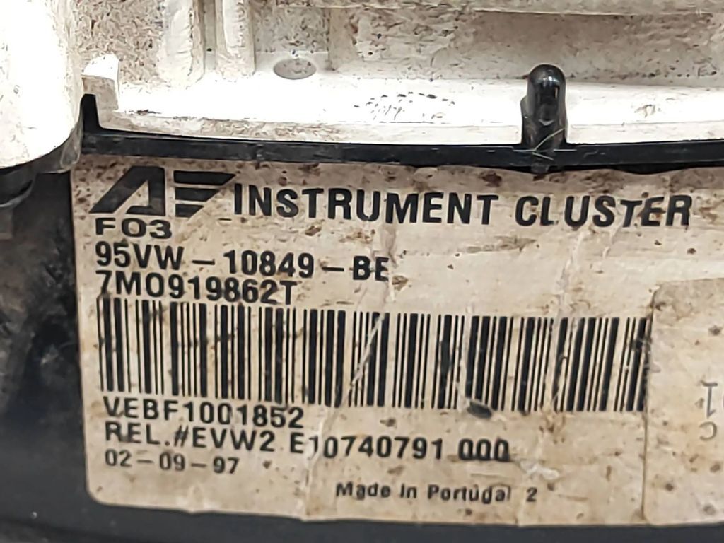 Seat Alhambra (Mk1) 1999 Petrol speedometer instrument cluster 7M0919862T 