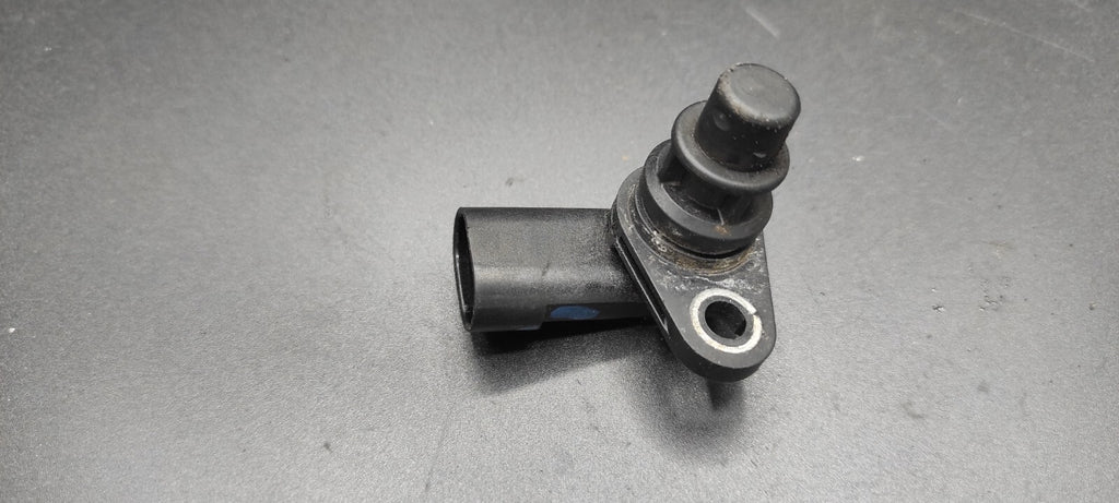 Alfa Romeo GT Diesel JTD 110kW 2005 Camshaft Speed Sensor 46798364