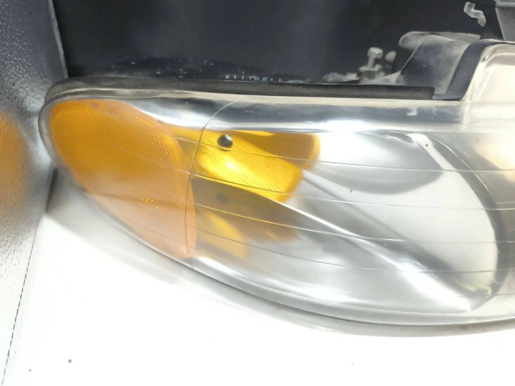 Chrysler Voyager 1998 LHD Front Right Side headlight headlamp 203163 