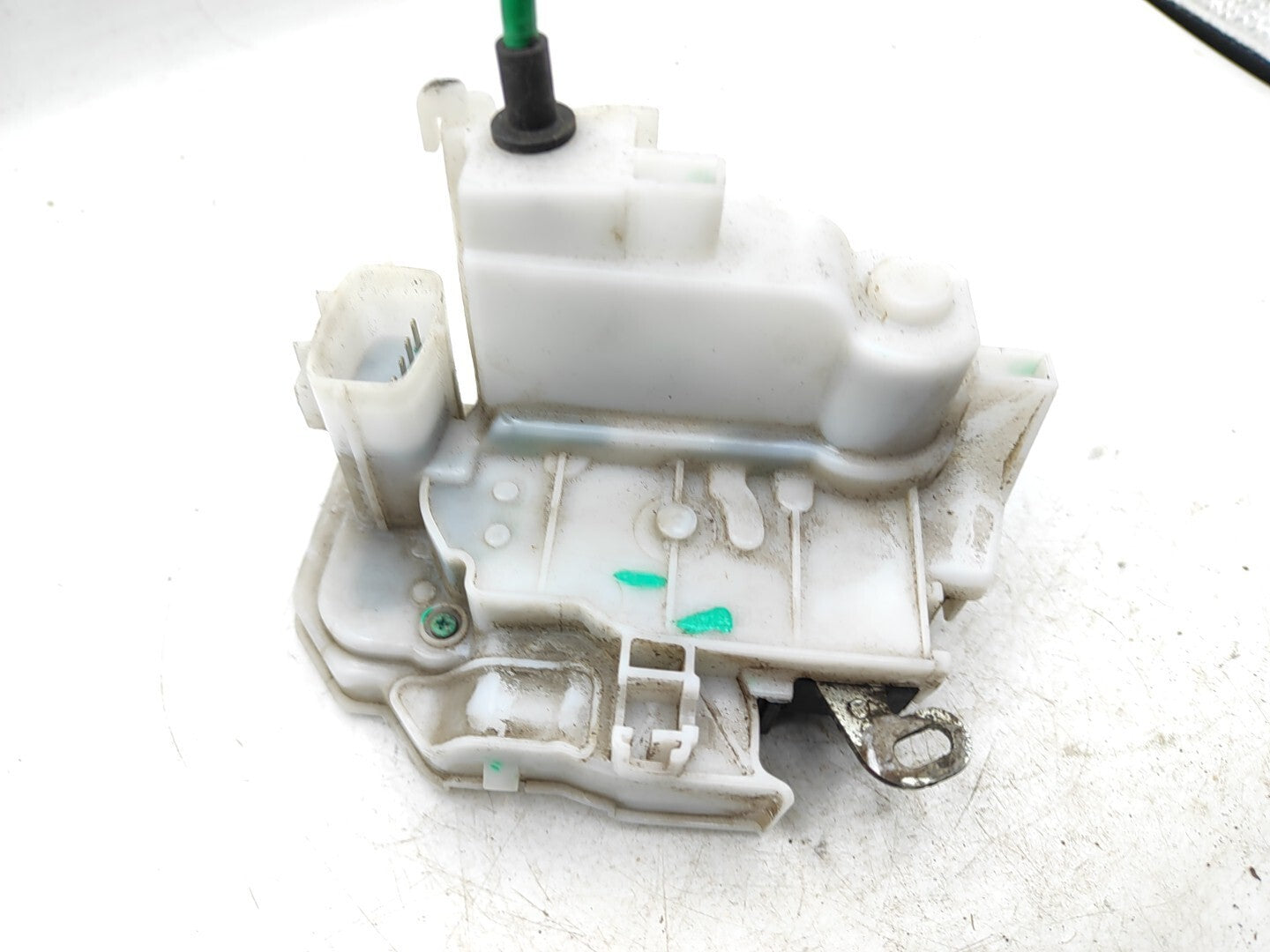 Alfa Romeo 159 1.9JTDm 110kW 16V 2010 LHD Front Right Door Lock B792