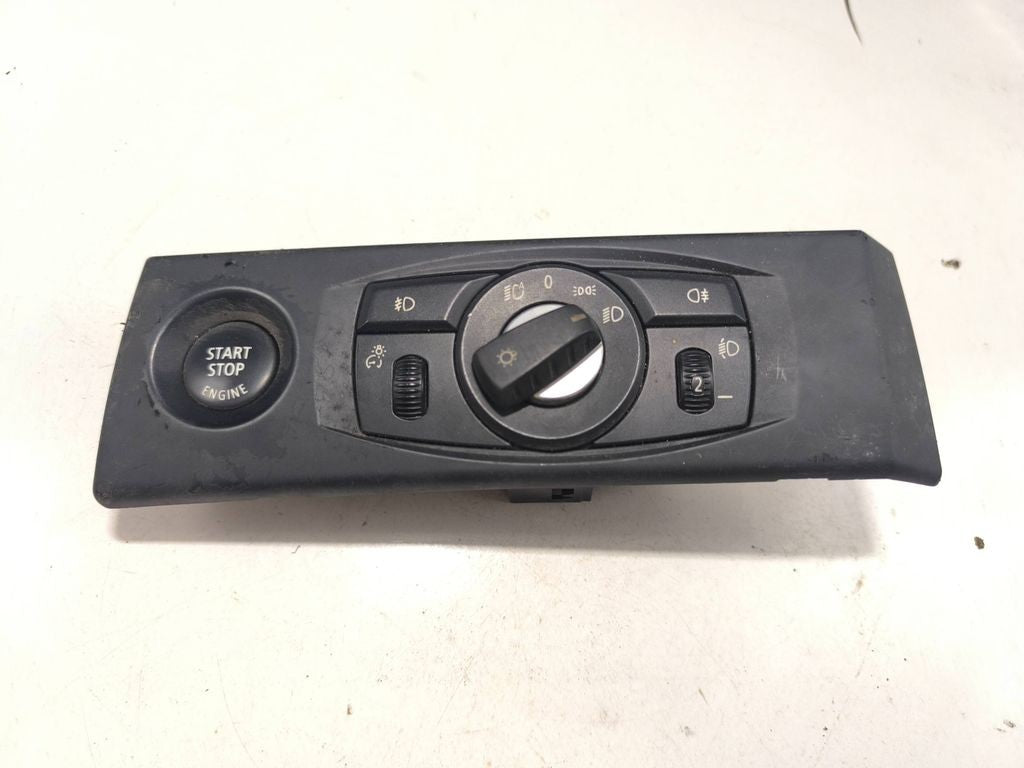 BMW 5 E60 E61 2008 RHD Light switch 6988555 