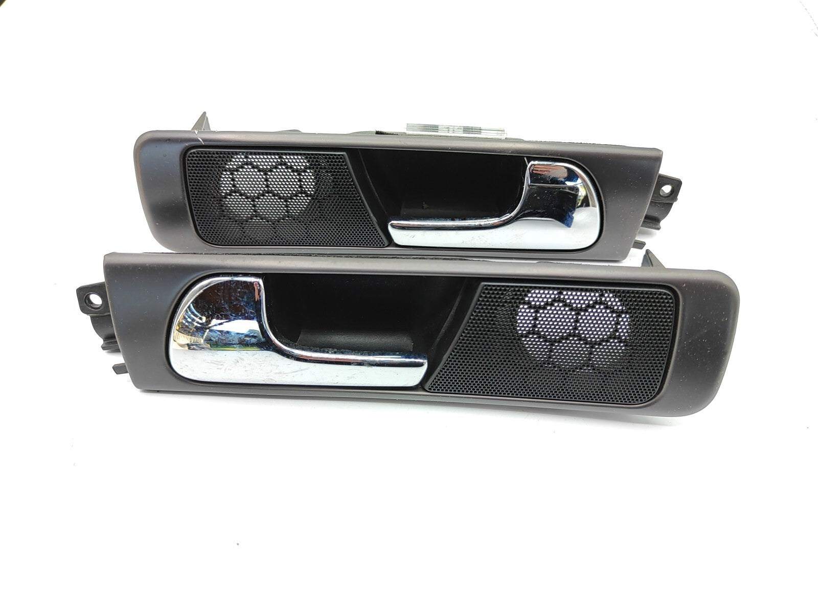 Audi A6 C5 2.5TDI 2000 Rear Door Inner Handle Set 4B0839019 4B0839020